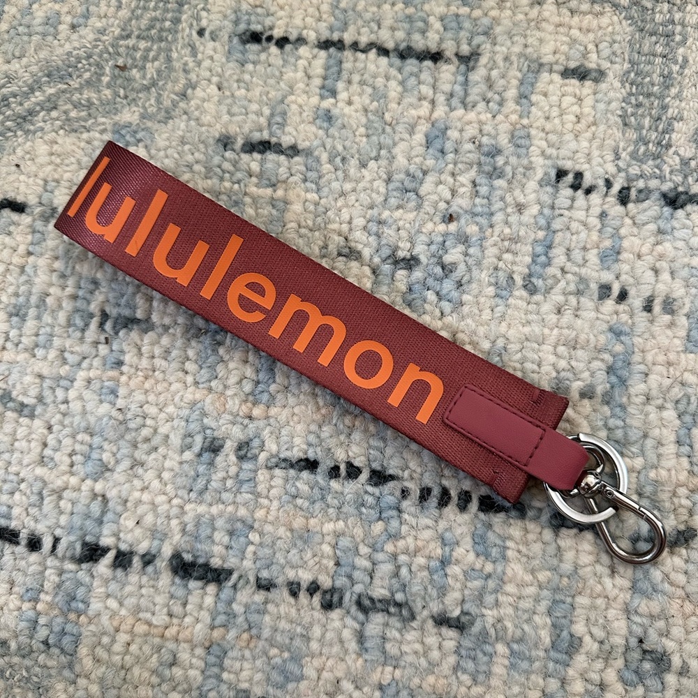 Lululemon Never Lost Keychain